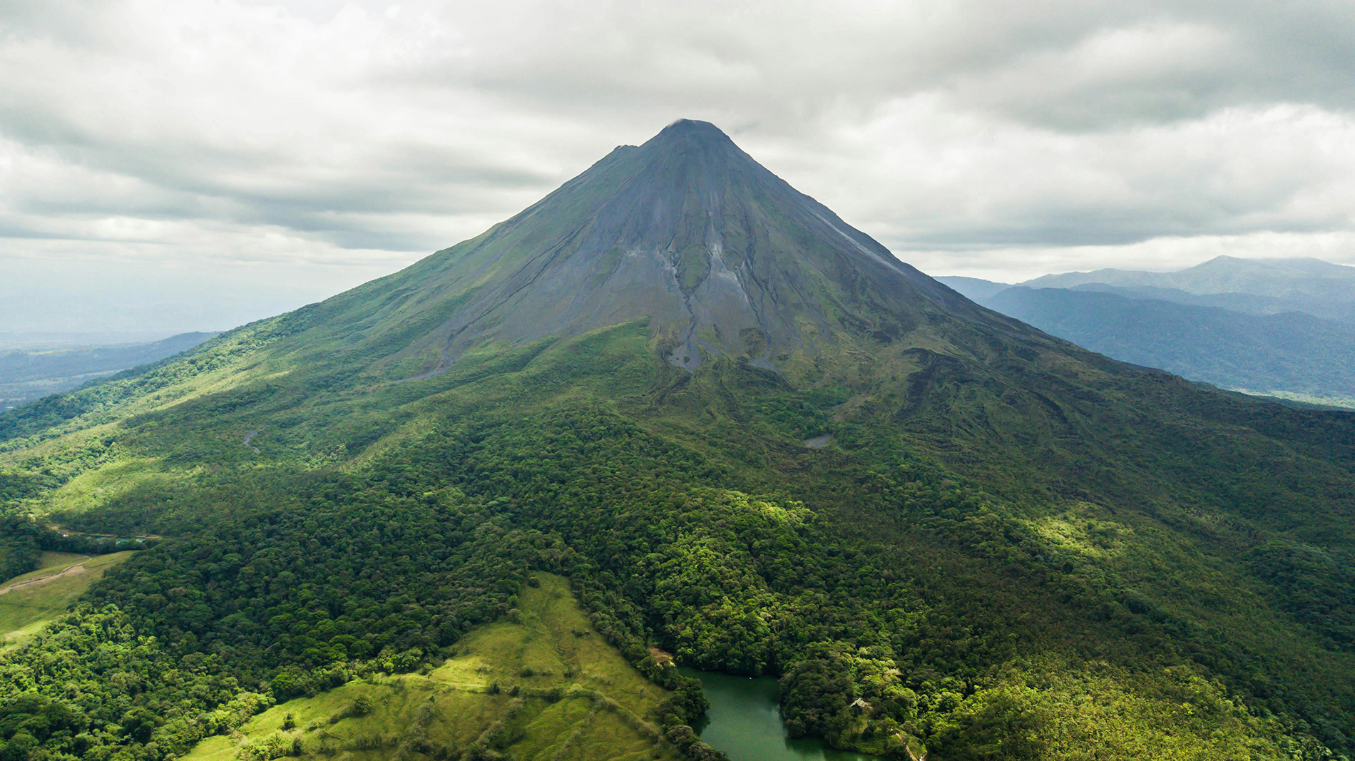 Costa Rica rainforest mountain